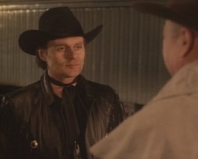 Angus MacGyver Trucs et Astuces - 5x12 S�r�nit� - Murdoc en face de Peter